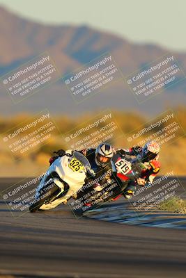 media/Jan-21-2023-CVMA (Sat) [[b9eef8ba1f]]/Race 13 500 Supersport-350 Supersport/